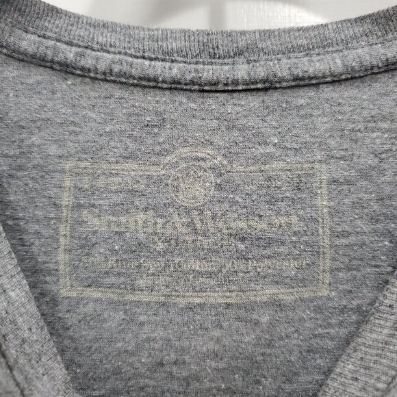 Smith & Wesson Heather Gray Distressed Double Sided Logo Graphic Tee Adult XL - Picture 3 of 5